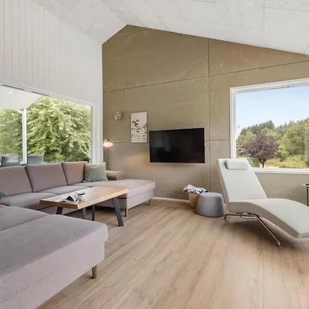 Feriehus Amazing In With Kitchen