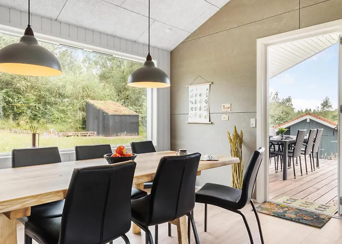 Holiday home Amazing In With Kitchen *